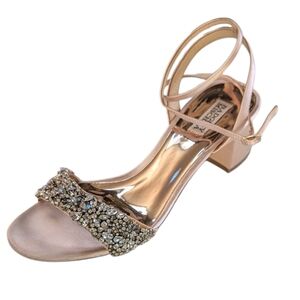 Badgley Mischka, Jewel Embellished Champagne/Blush Sandals. 10